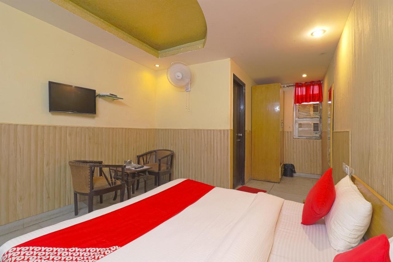 Oyo 834 Shree Balaji Hotel Faridabad Exteriér fotografie