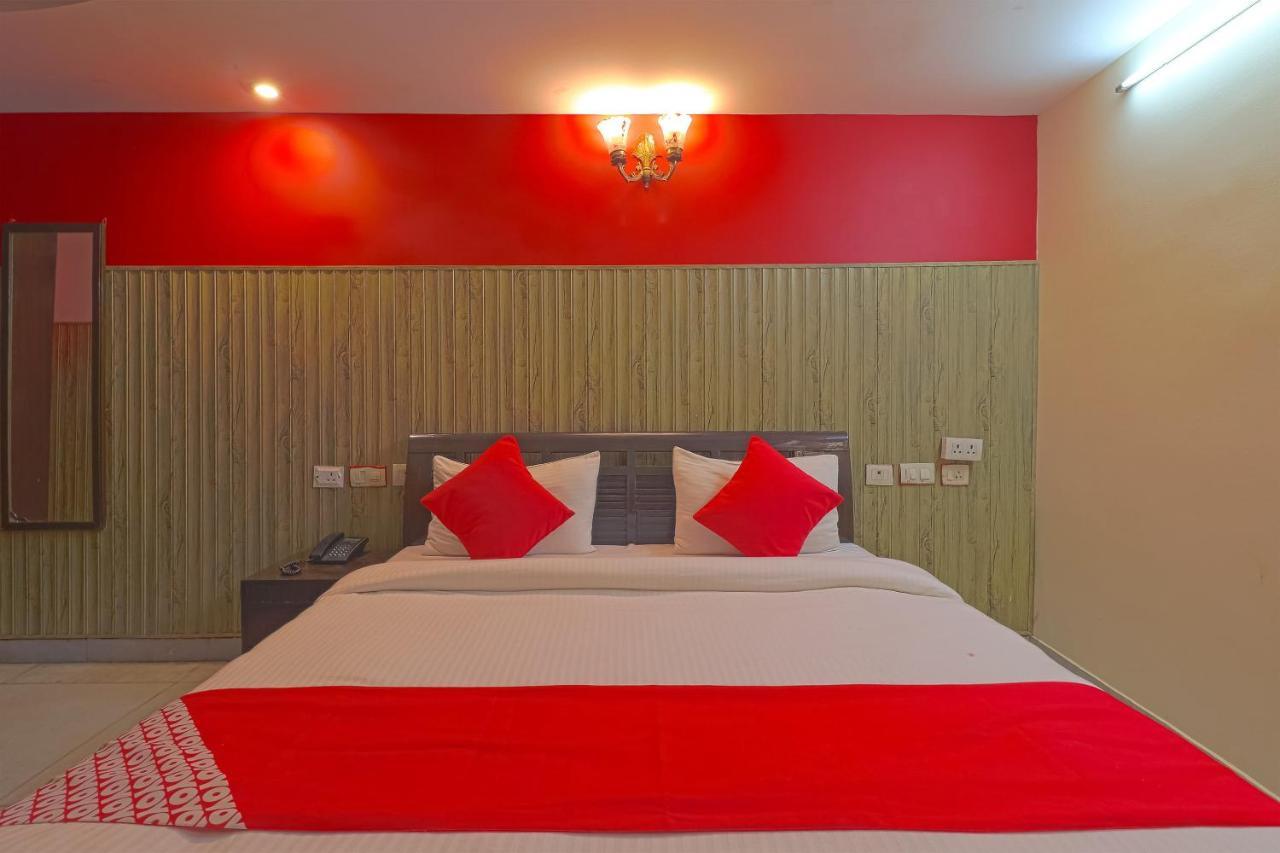 Oyo 834 Shree Balaji Hotel Faridabad Exteriér fotografie